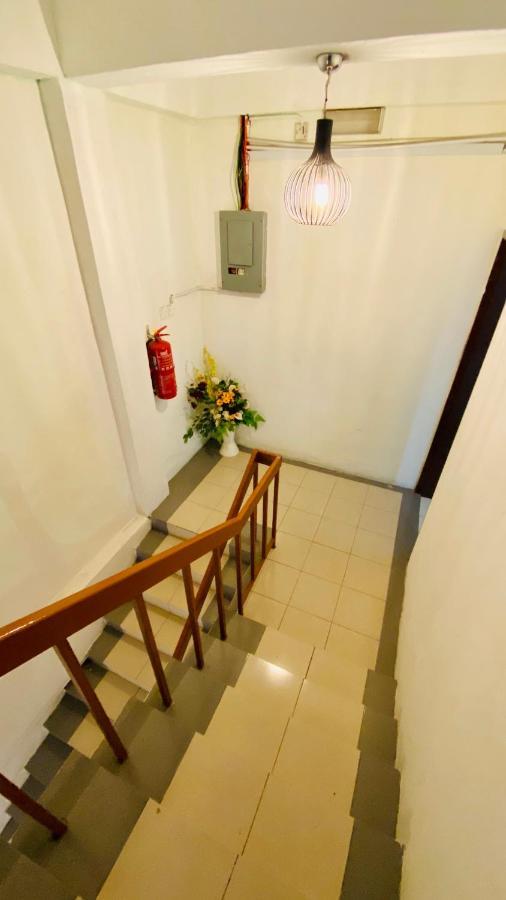 Milvus Hotel Куах Экстерьер фото
