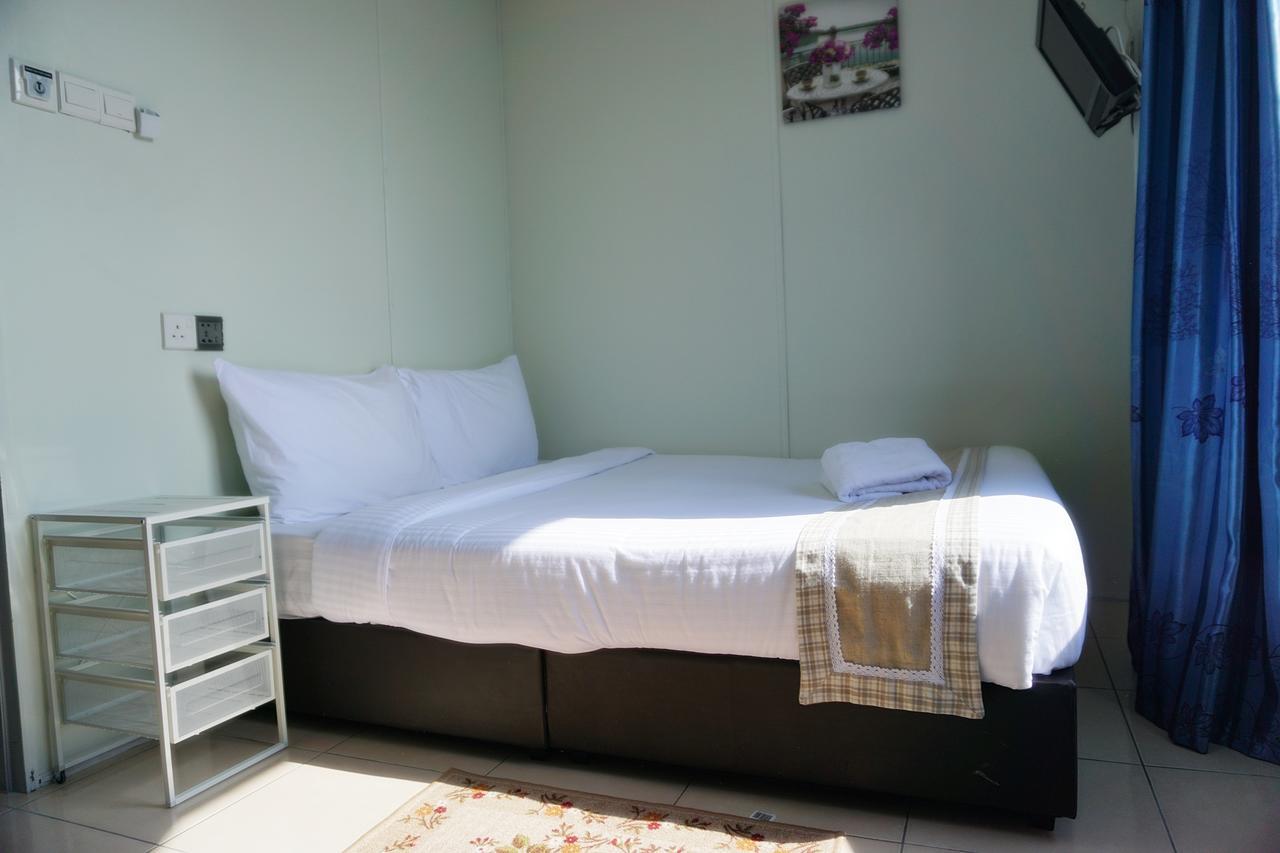 Milvus Hotel Куах Экстерьер фото