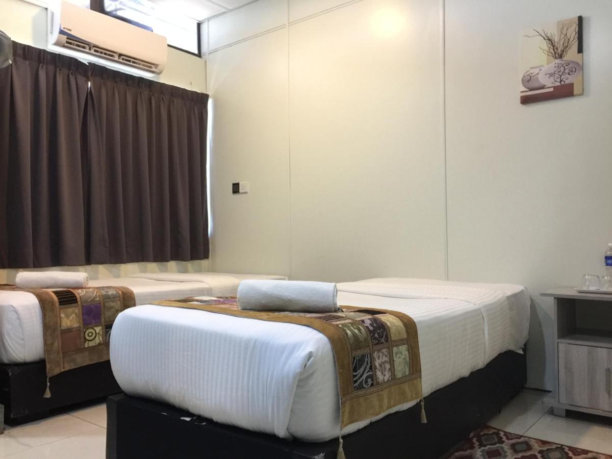 Milvus Hotel Куах Экстерьер фото